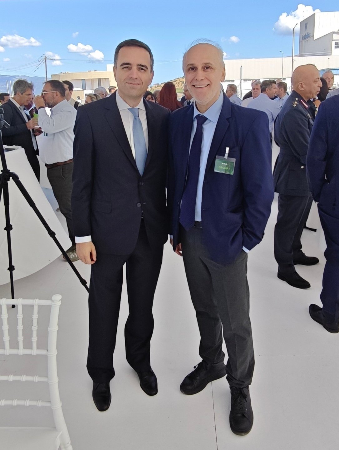 Γιάννης Κοκκαλιάρης: «Με σκληρή δουλειά, ισχυρές συνεργασίες και αγάπη για τον τόπο, πάμε μπροστά!» - Πολλές θέσεις εργασίας έρχονται στην Κοζάνη μέσα από τη νέα μονάδα της φαρμακοβιομηχανίας Rontis Hellas που θα γίνει στη ΒΙΠΕ Κοζάνης (Βίντεο+Φωτογραφίες) - Eordaialive.com