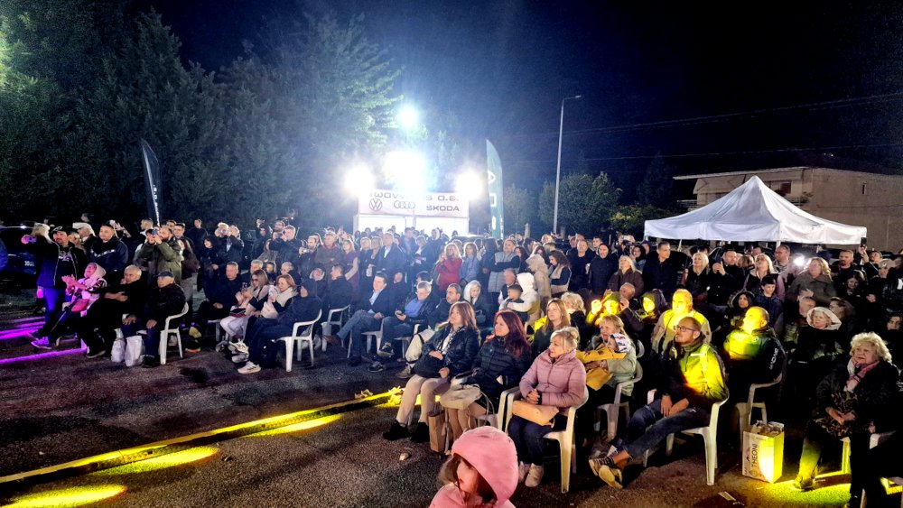 Με τη συναυλία της Κωνσταντίνας Τούνη έκλεισε η 4η μέρα της 34ης Έκθεσης - Eordaialive.com