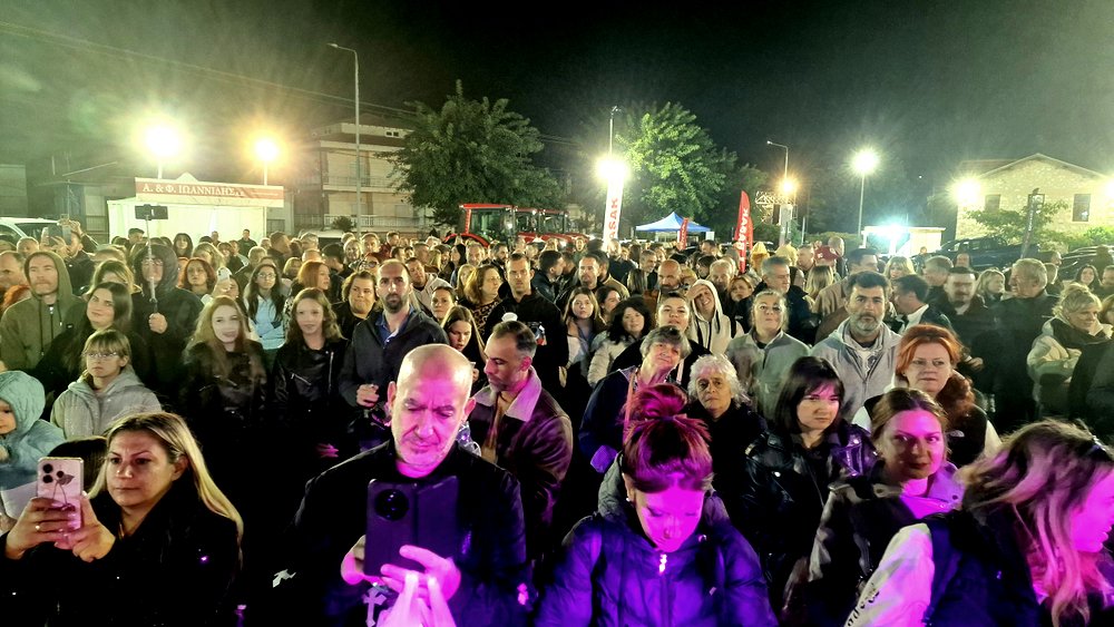 Με τη συναυλία της Κωνσταντίνας Τούνη έκλεισε η 4η μέρα της 34ης Έκθεσης - Eordaialive.com